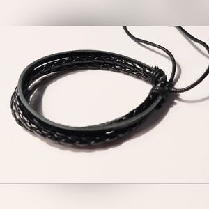 Men's bracelet leather braided layered black new d34